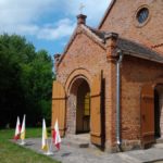 blugowo_church_main_entrance