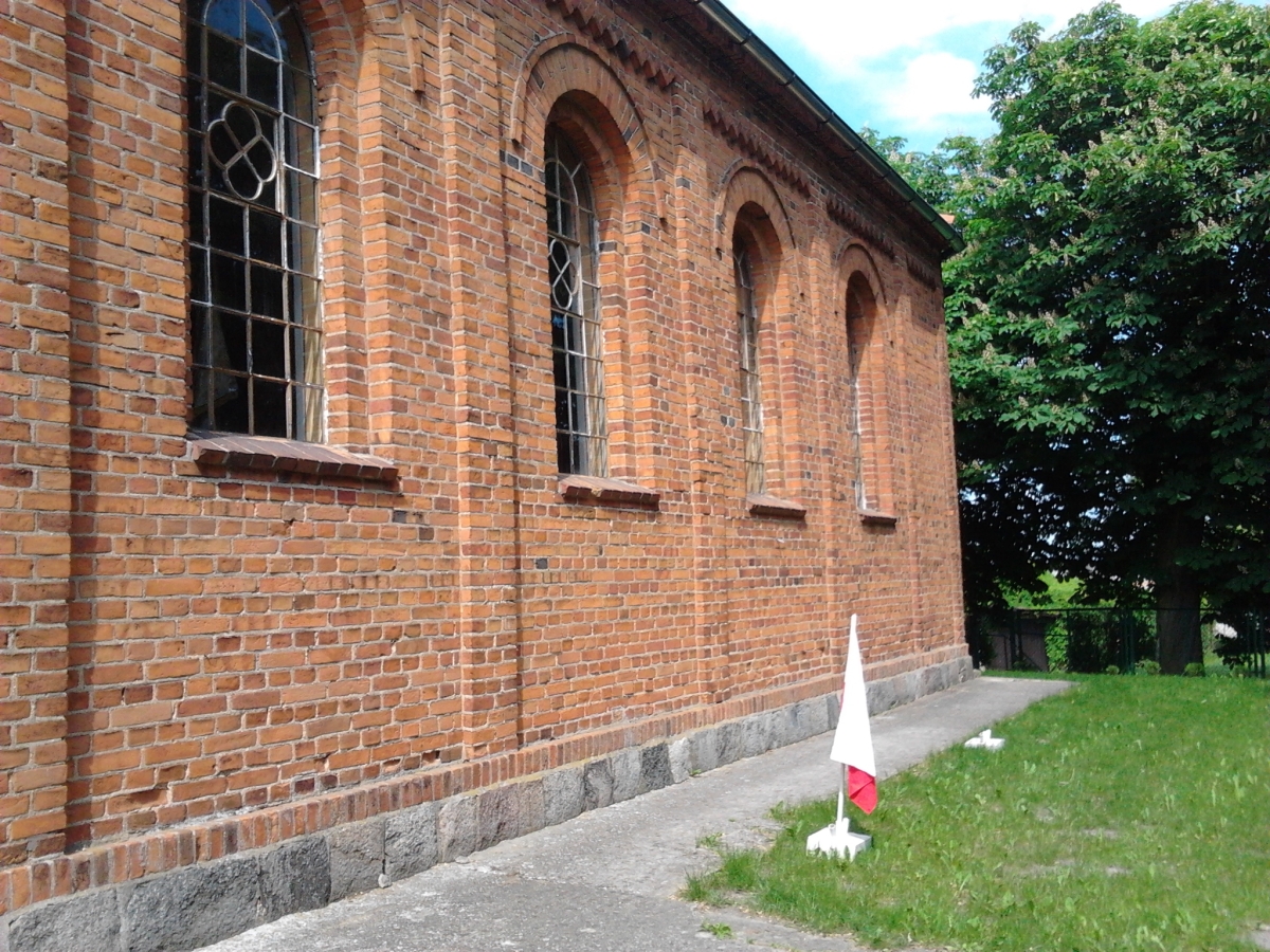 Bługowo church